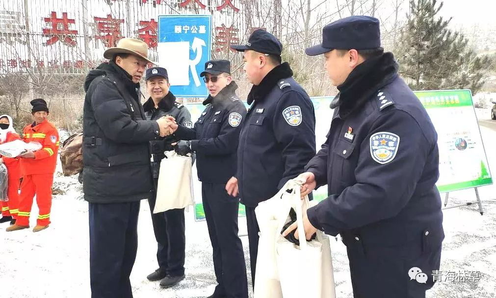 除夕日局领导检查森林防火走访慰问一线护林员